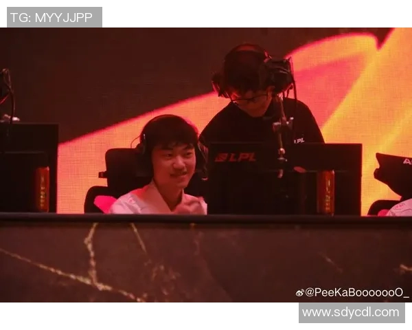 热议CSGO与EDG的力量变革如何影响S15赛季LOL的未来发展